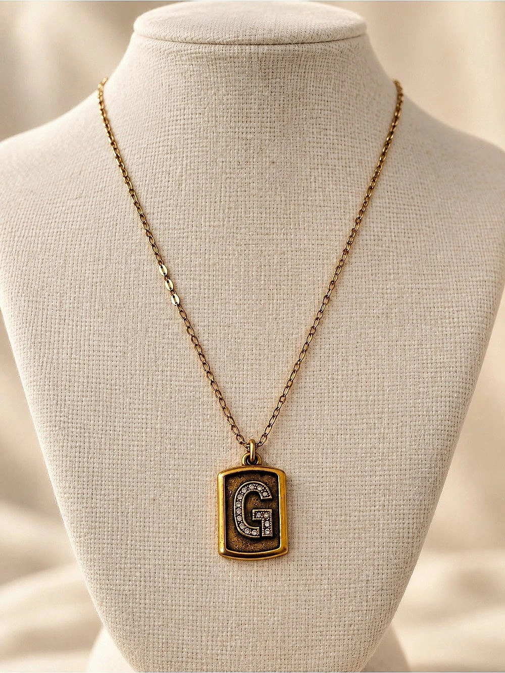 Necklace Gold Initial G Pendant 308
